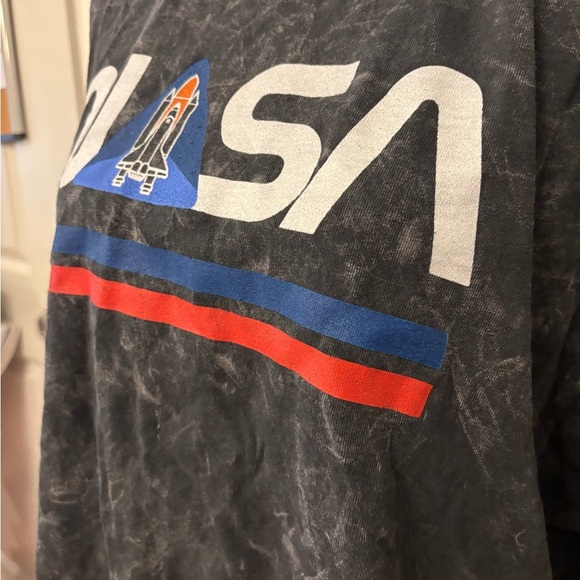 NASA grey acid wash logo cropped tee size XL - Picture 8 of 10